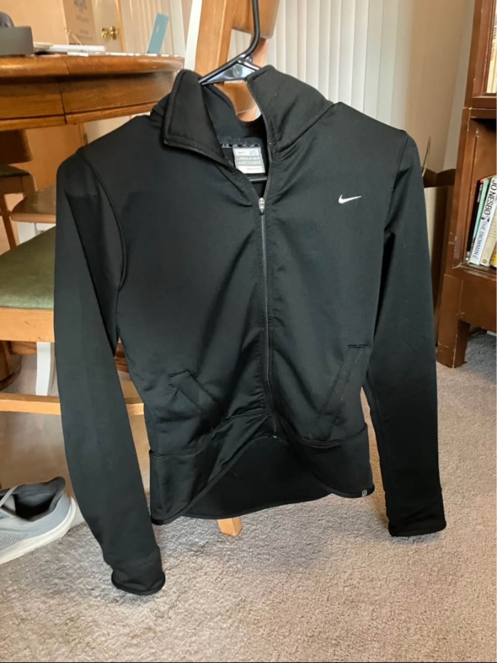 Nike Black Full-Zip Hoodie with White Swoosh (XS)
